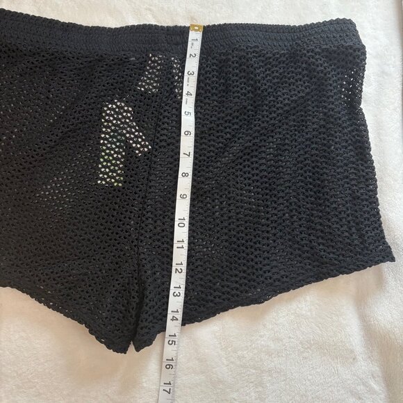 Celebrity Pink Swim XL (16-18) Black  Eyelet Smocked Shorts Beach /Pool Cover-Up - Picture 8 of 9